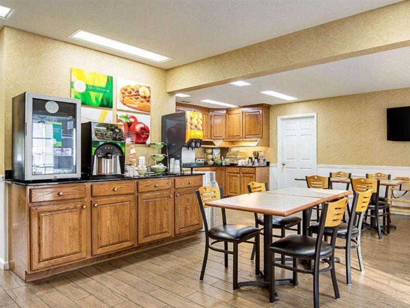 Quality Inn Thomaston Esterno foto