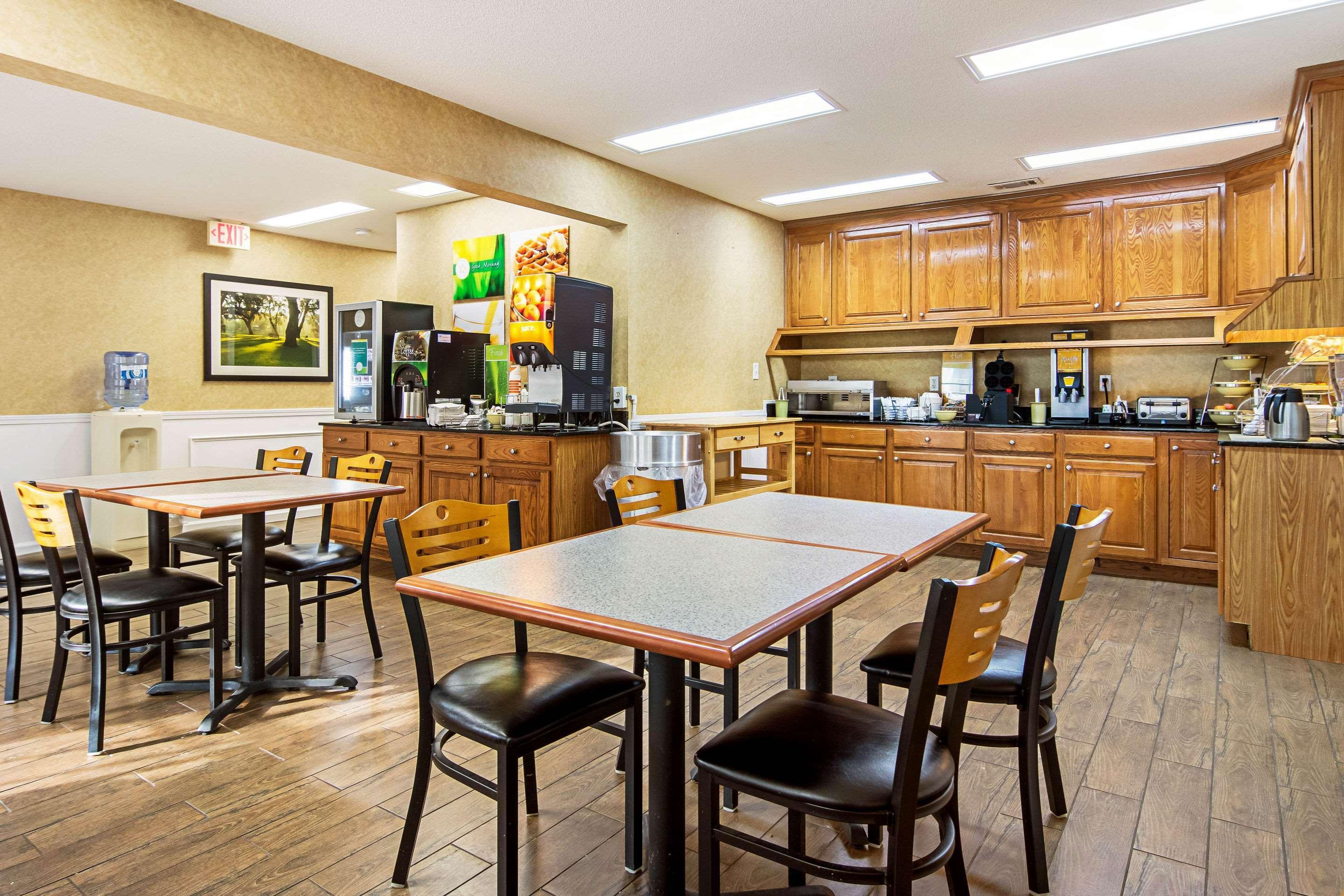 Quality Inn Thomaston Esterno foto